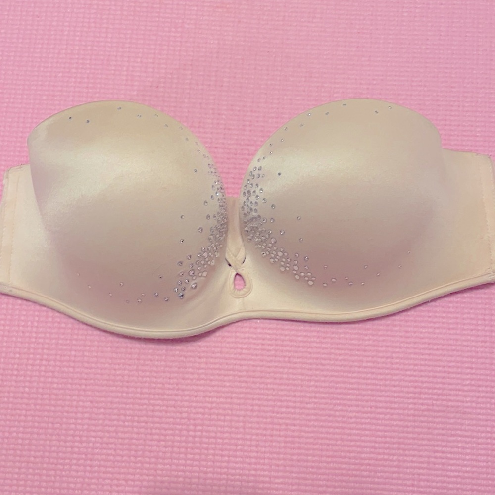 Light pink VS bra